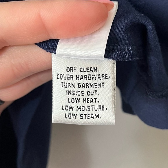 St. John Sport Navy Blue Gold Beaded Spell Out Short Sleeve Tee Shirt Medium - Picture 7 of 8